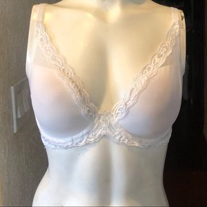 Natori Feathers Lace Bra 32DD
